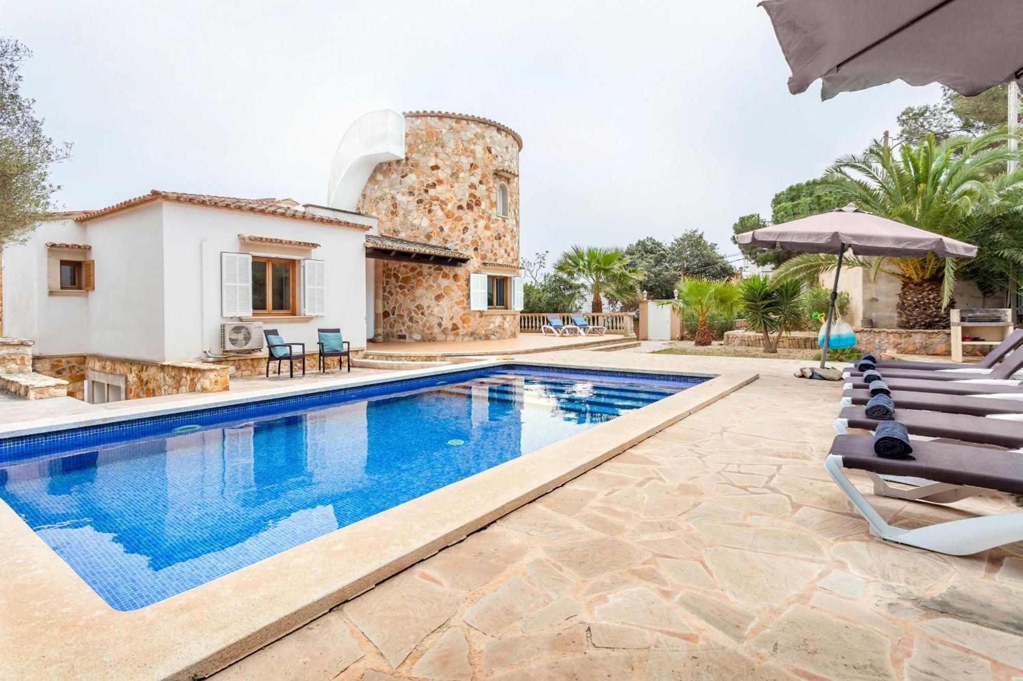 Сasa de vacaciones Torre Mar With Swimming Pool And 100m To The Beach