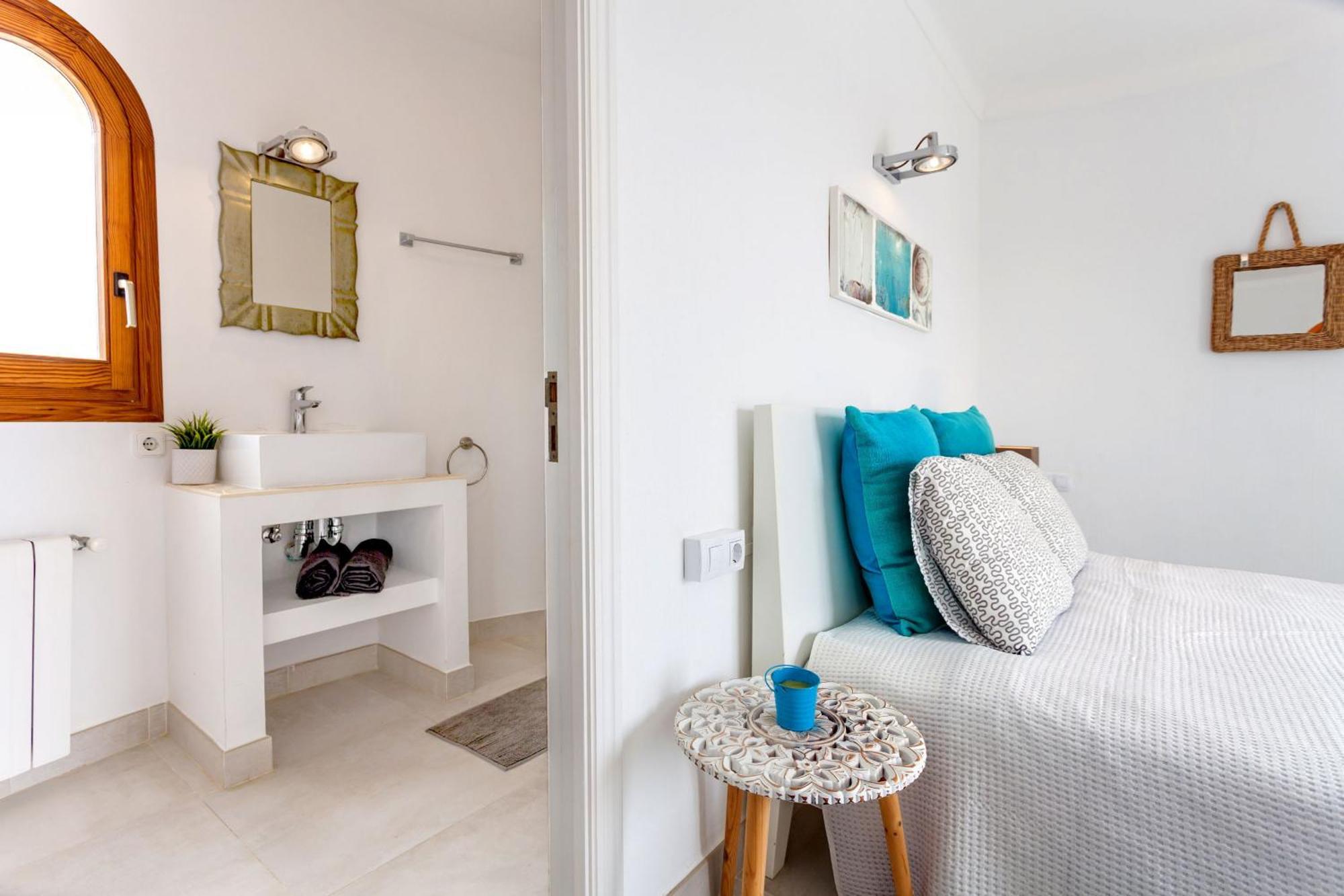 Torre Mar With Swimming Pool And 100m To The Beach