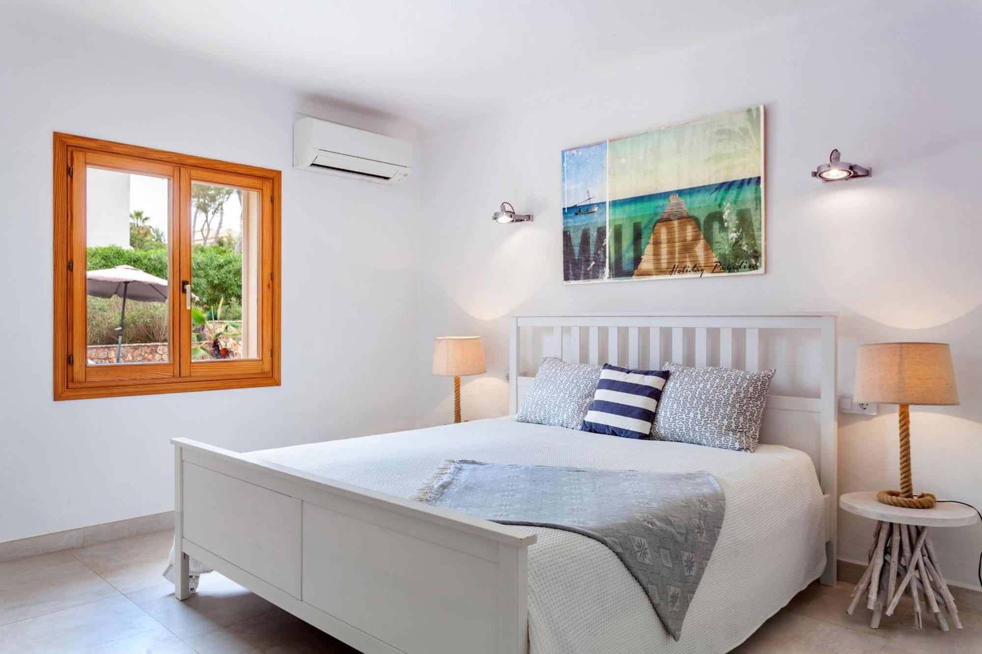 Сasa de vacaciones Torre Mar With Swimming Pool And 100m To The Beach