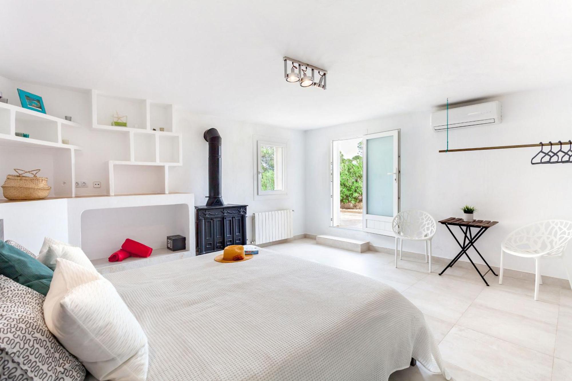 Torre Mar With Swimming Pool And 100m To The Beach